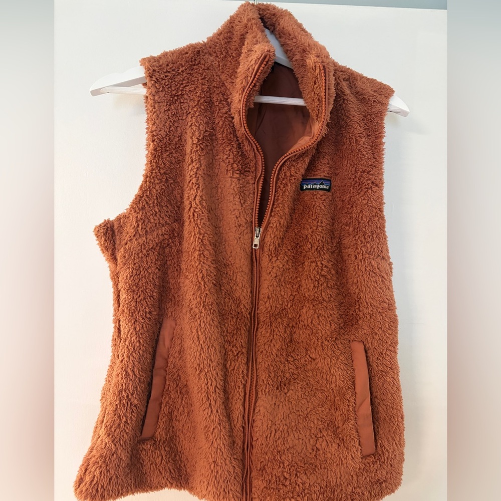Patagonia Rust Brown Sherpa Fleece Vest